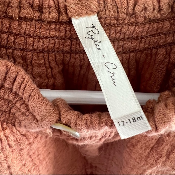 Rylee + Cru top - Picture 2 of 4